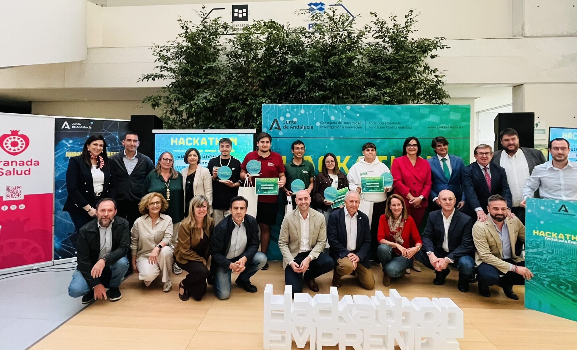 El Hackathon Andalucía Emprende Granada Salud 2025 reta a los estudiantes a innovar en el ámbito sanitario